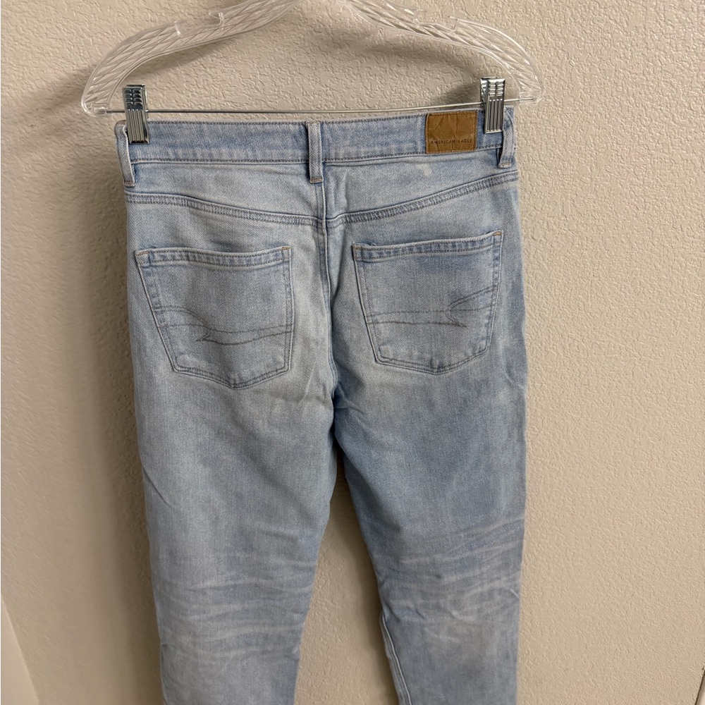 American Eagle Outfitters Sky Blue Ripped High Rise Jeans - Picture 3 of 5